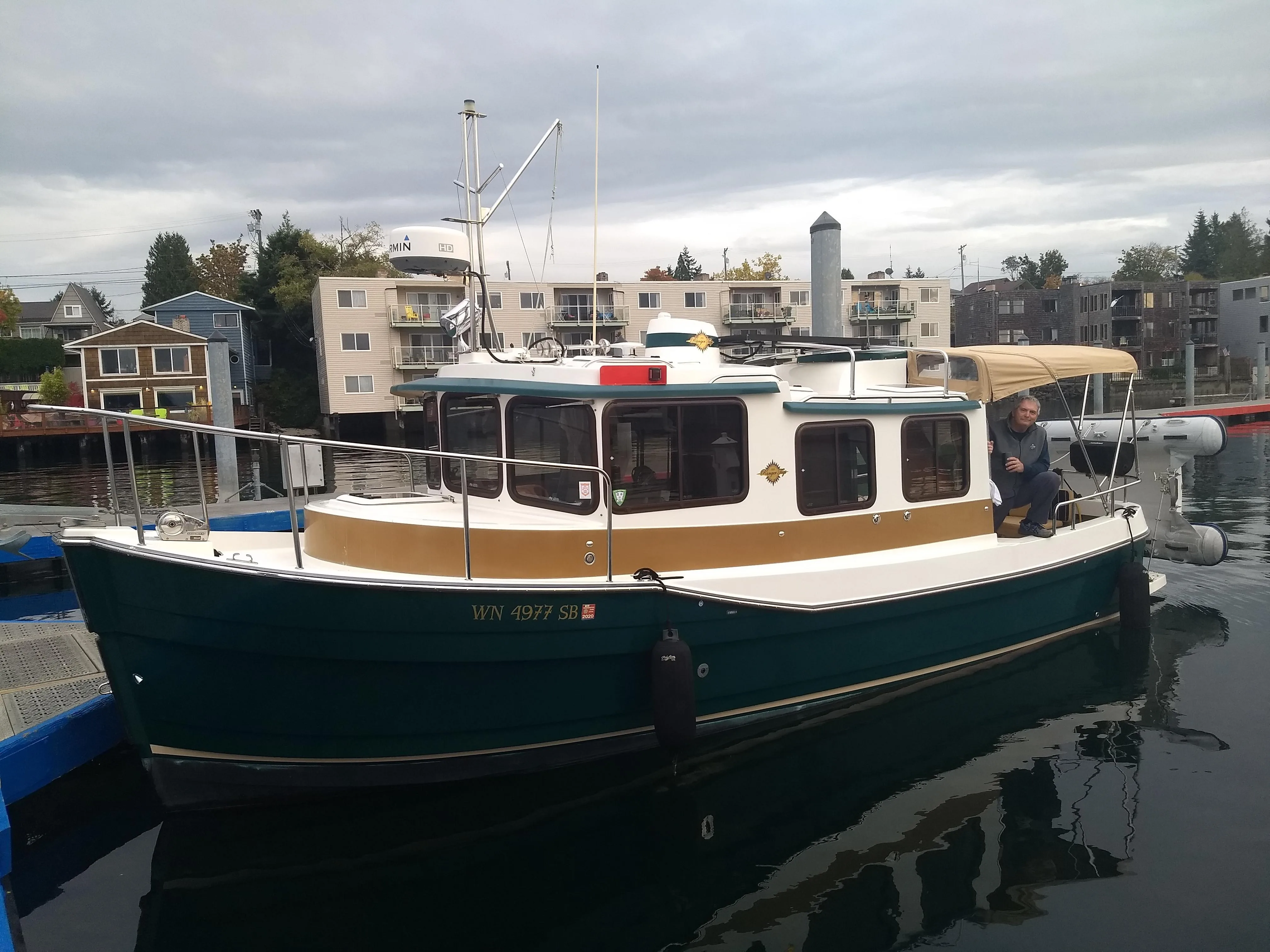 2014 Ranger Tugs R-27