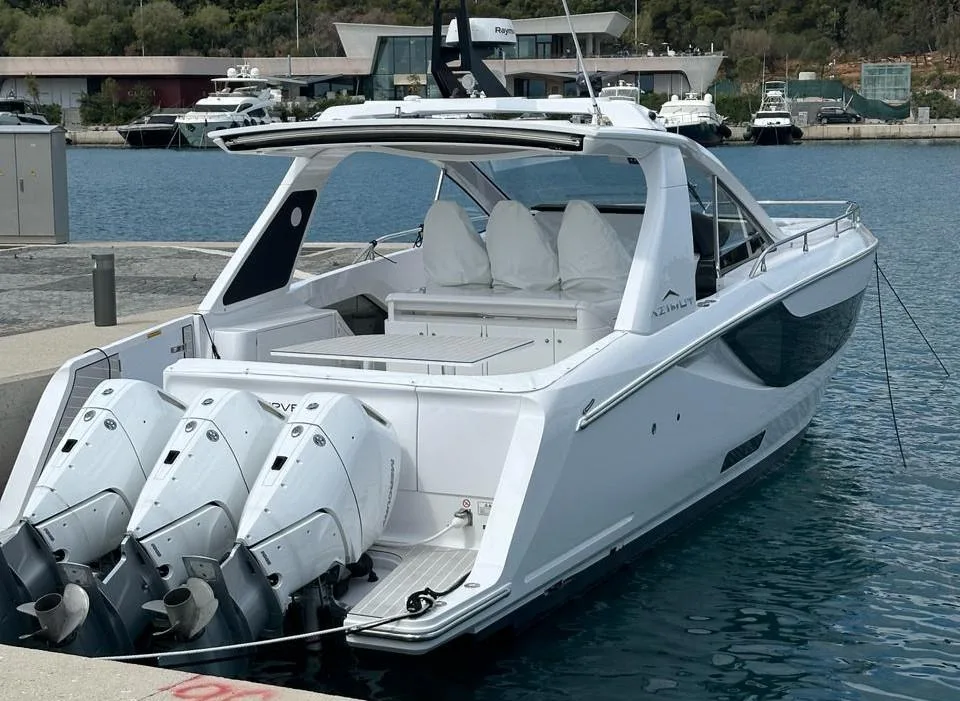 2024 Azimut Verve 42