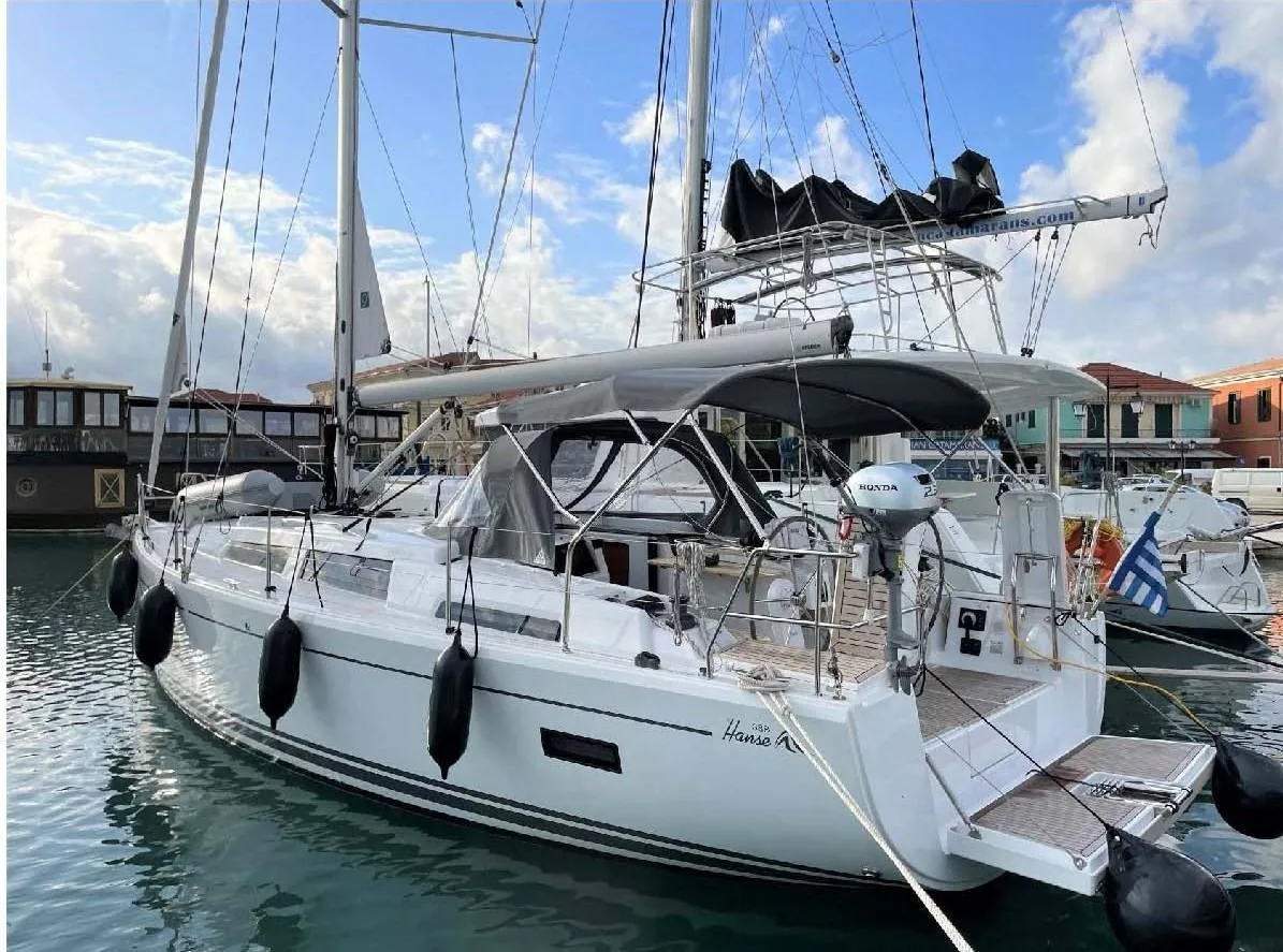 2022 Hanse 388 yacht for sale in 