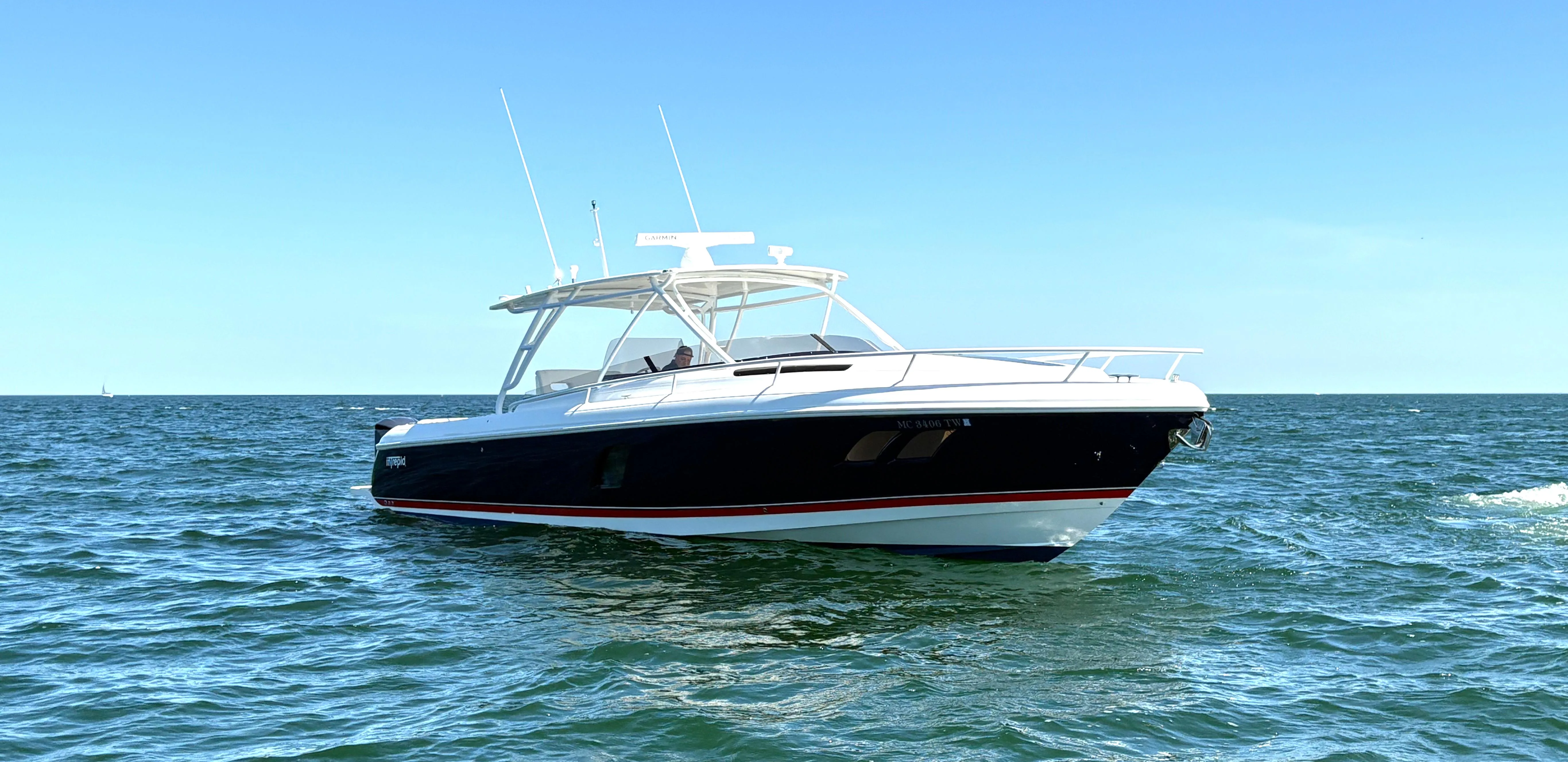 2012 Intrepid 400 Cuddy yacht for sale in 