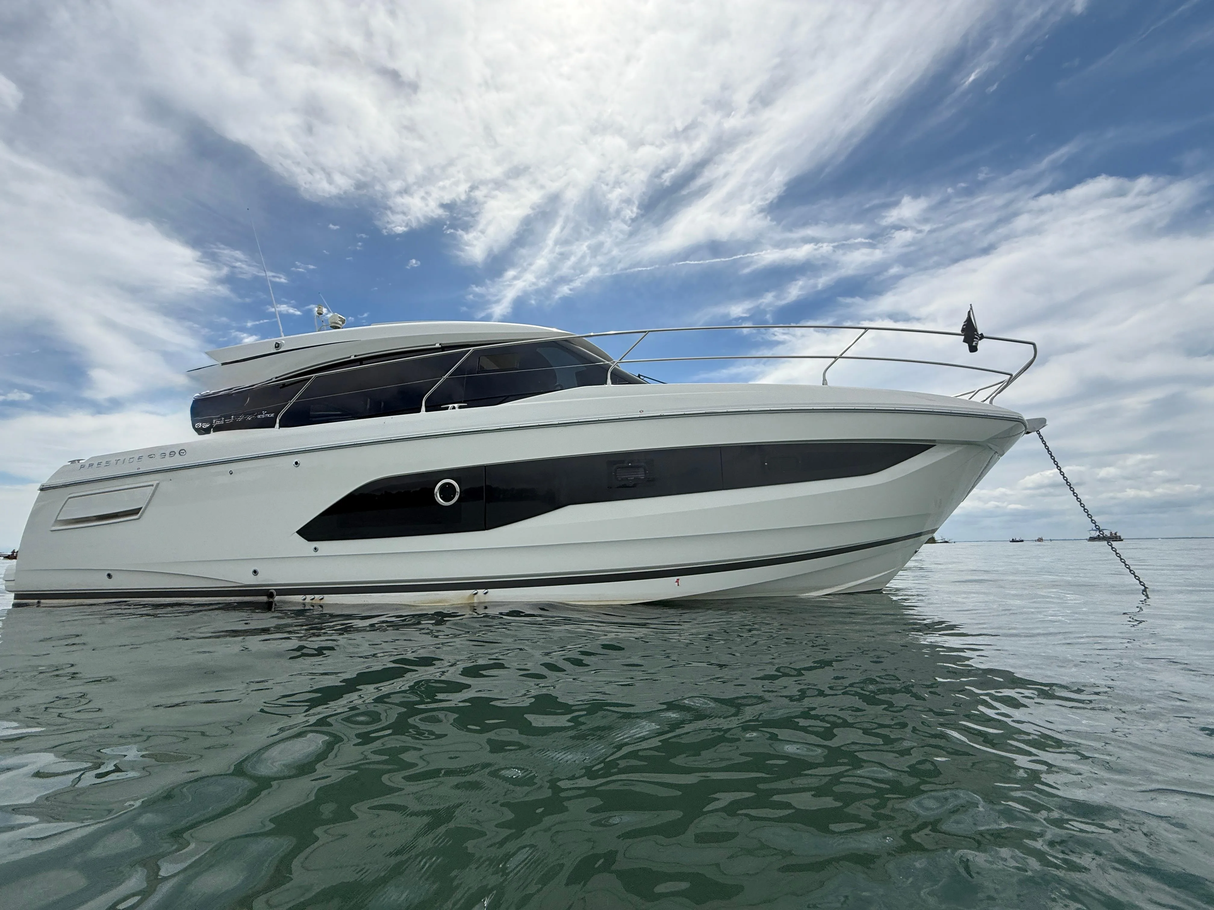 2020 Prestige 420S yacht for sale in 