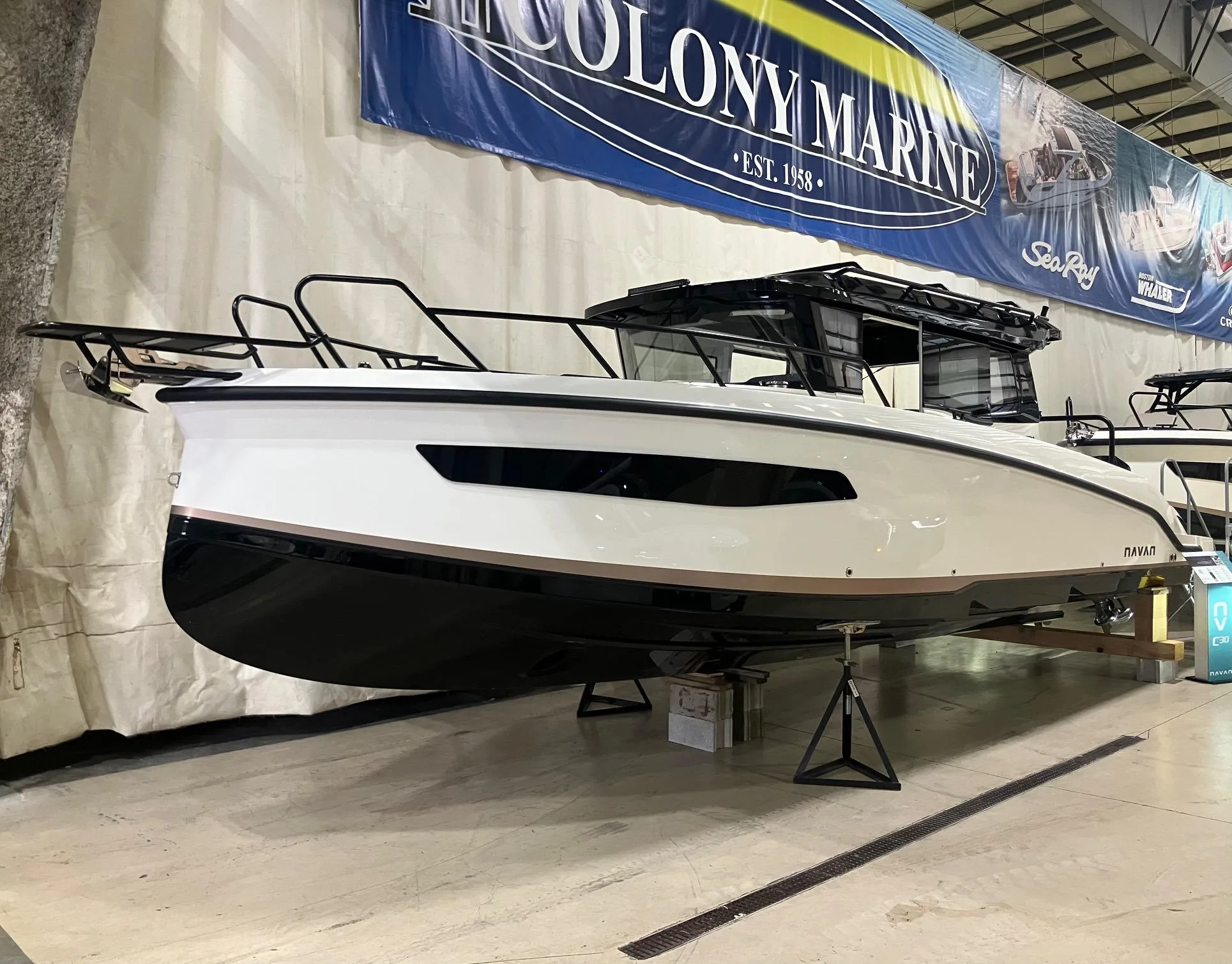 2025 Navan C30