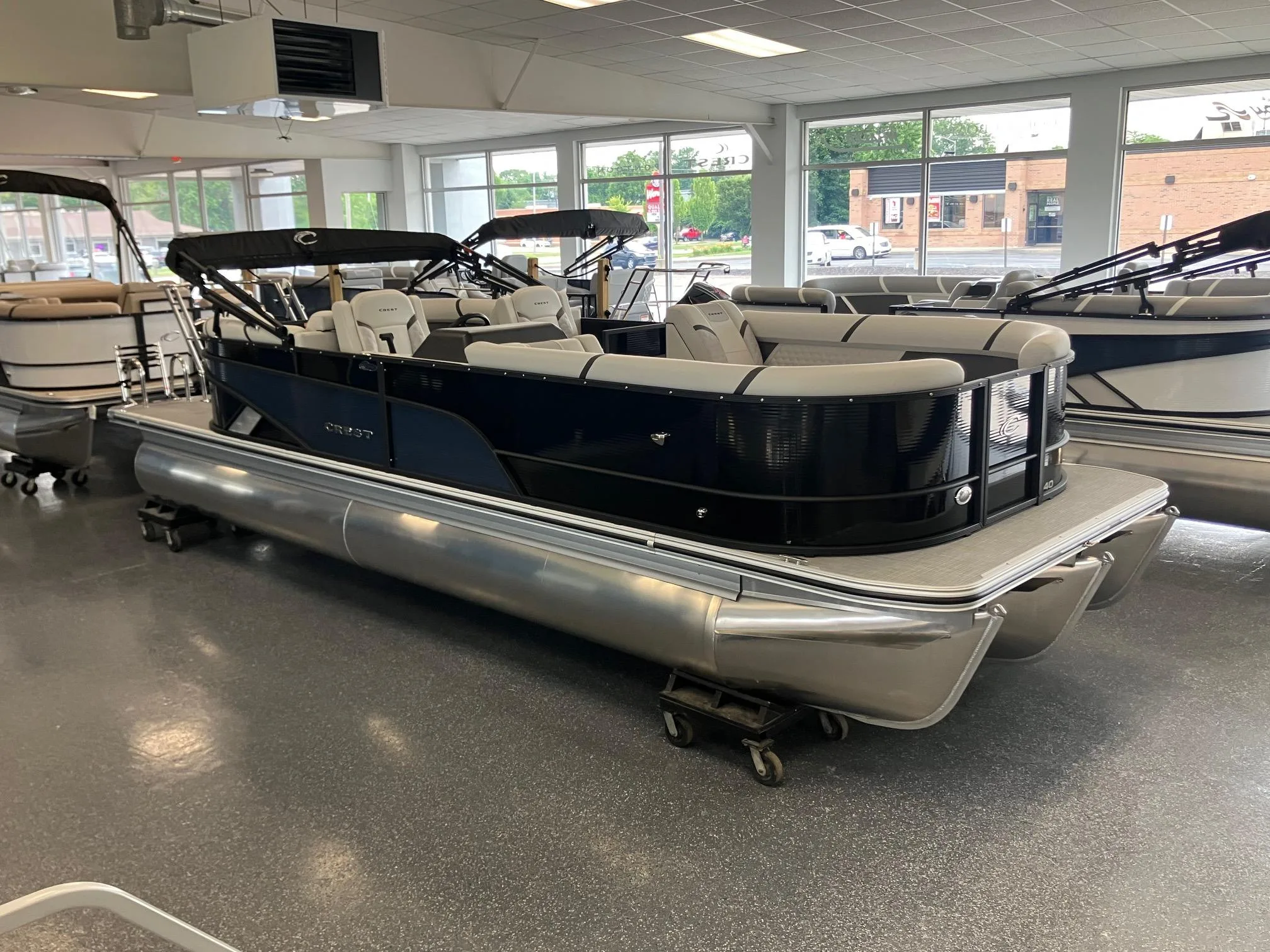 2025 Crest 240 SLC Classic LX