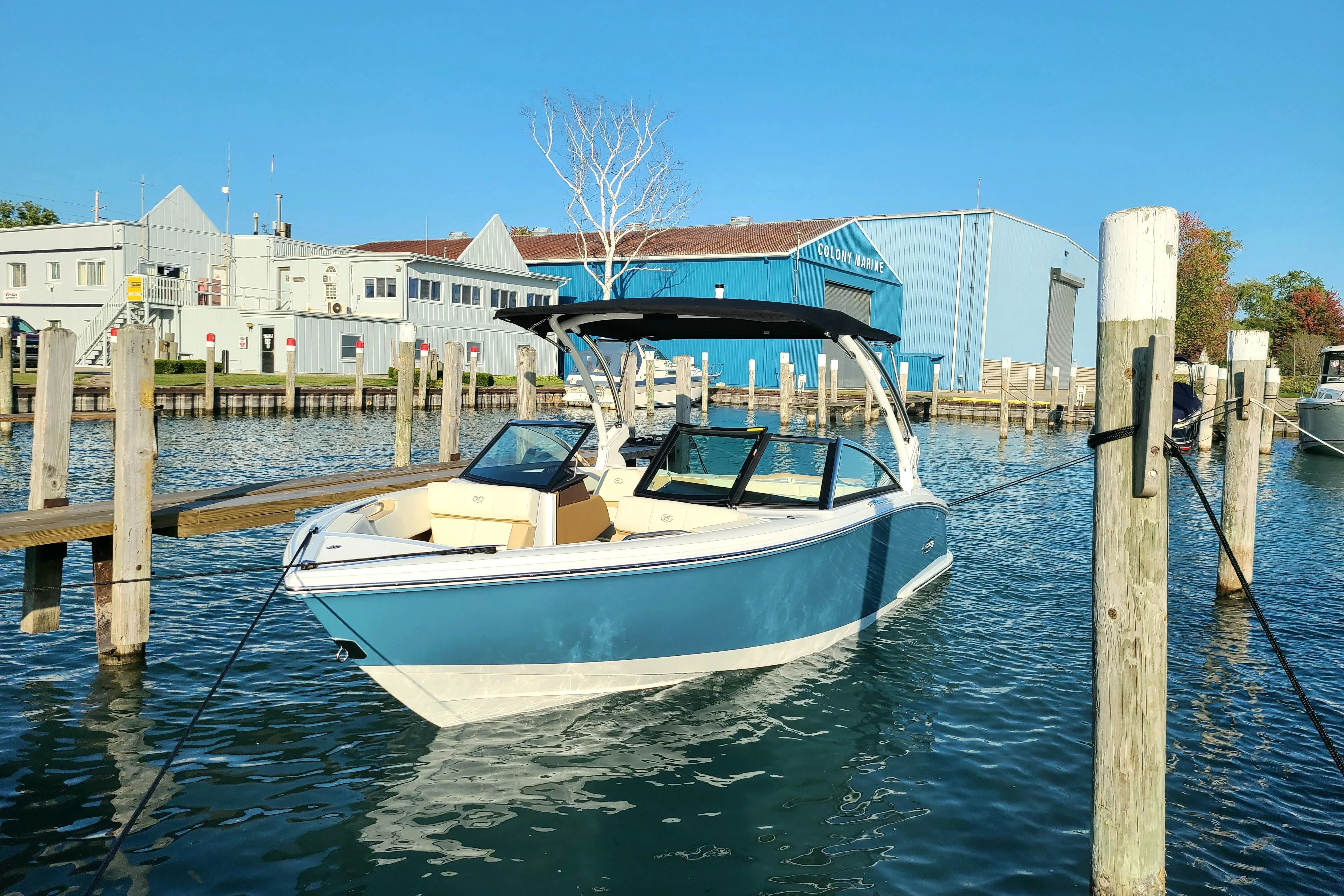 2022 Cobalt CS22 yacht for sale in 
