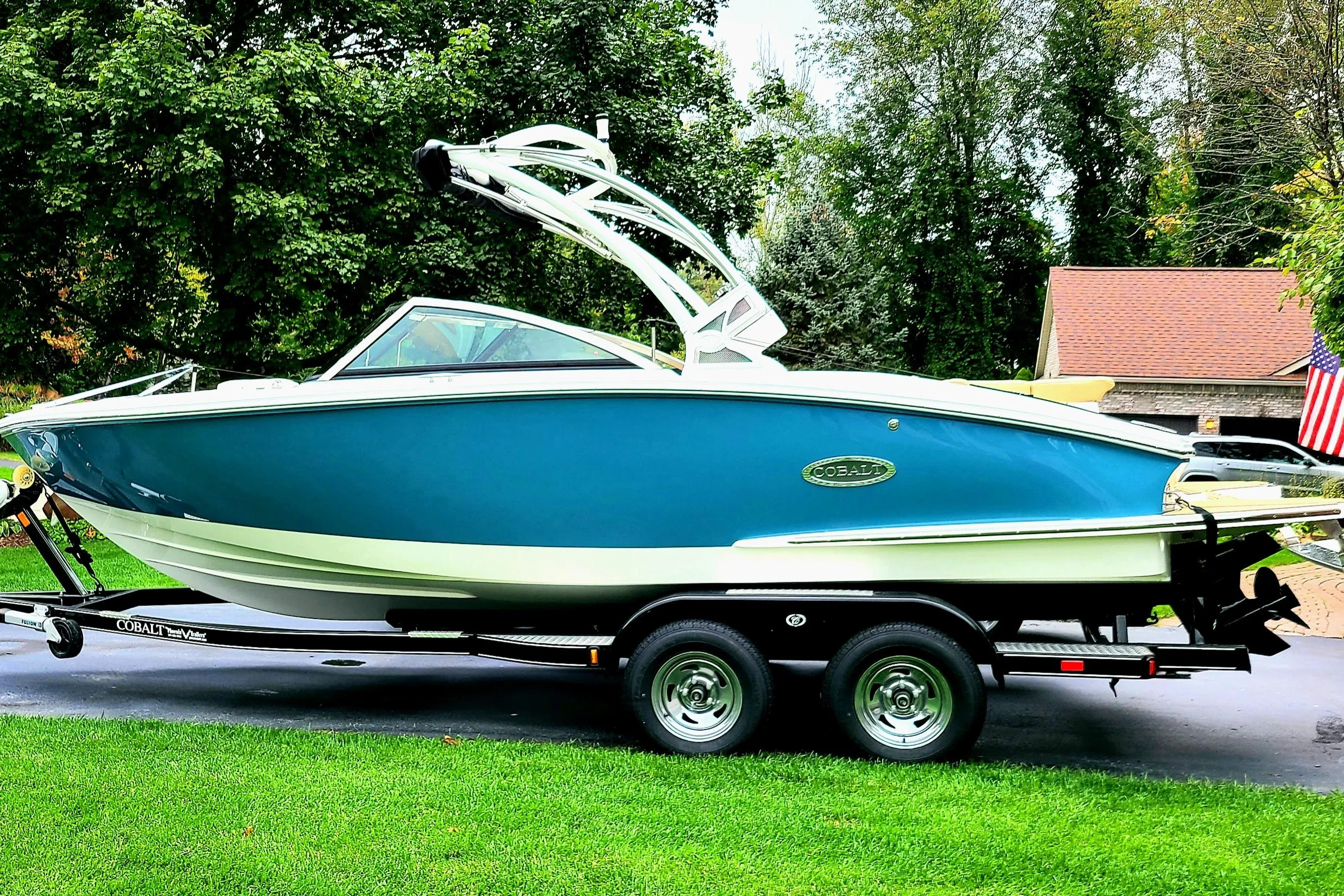 2022 Cobalt CS22 yacht for sale in 
