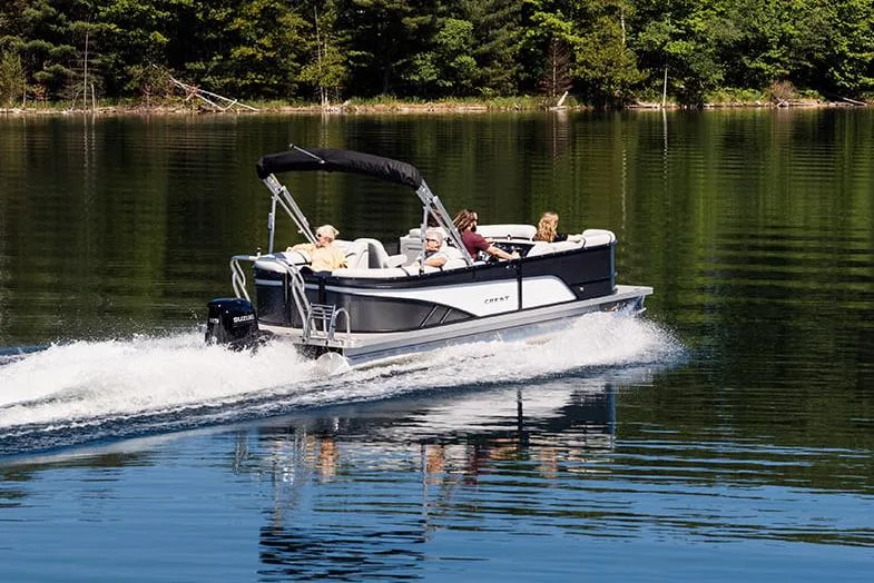 2023 Crest Classic LX 220 yacht for sale in 