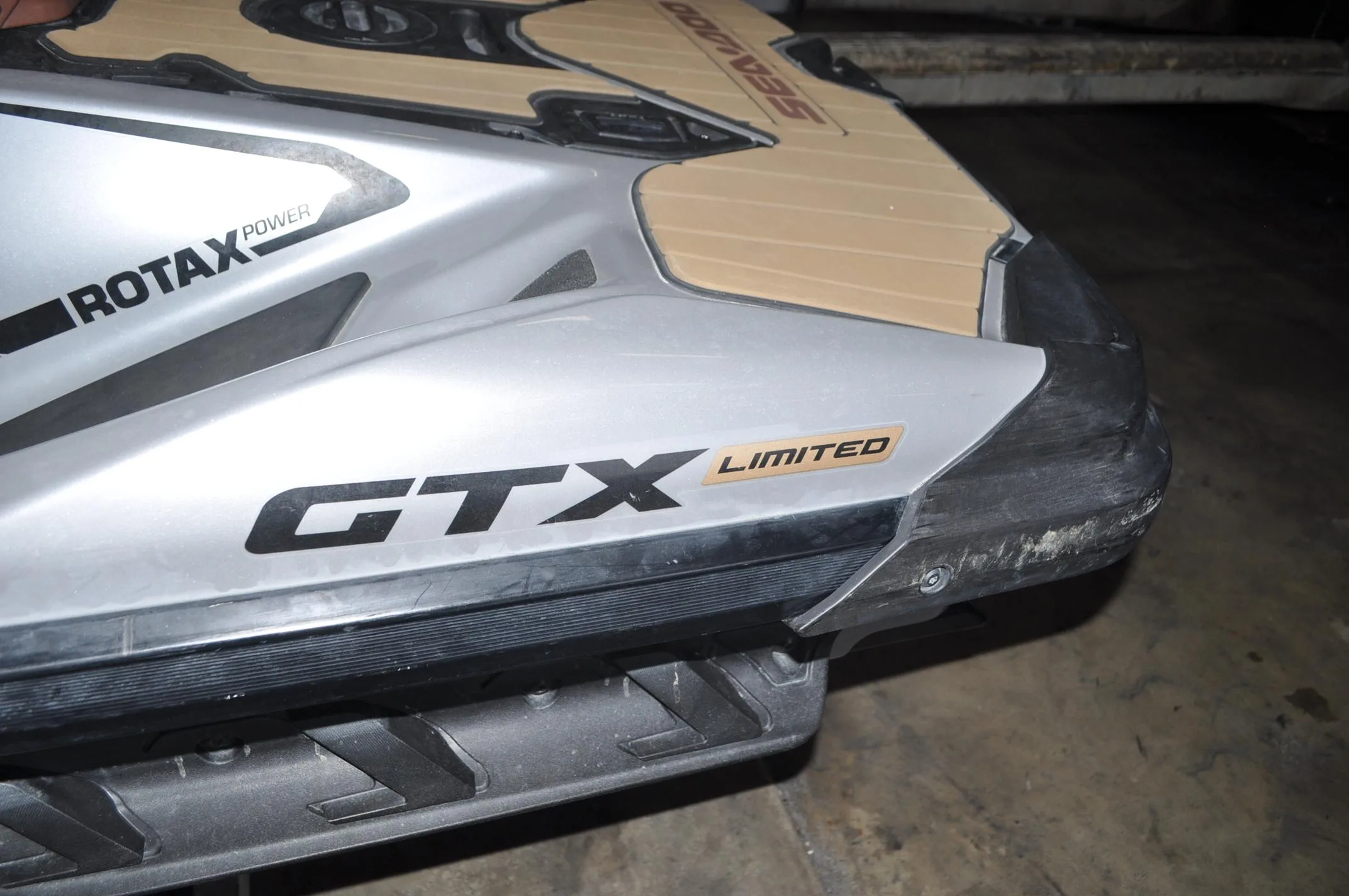 2018 Sea Doo GTX Limited 230 yacht for sale in 