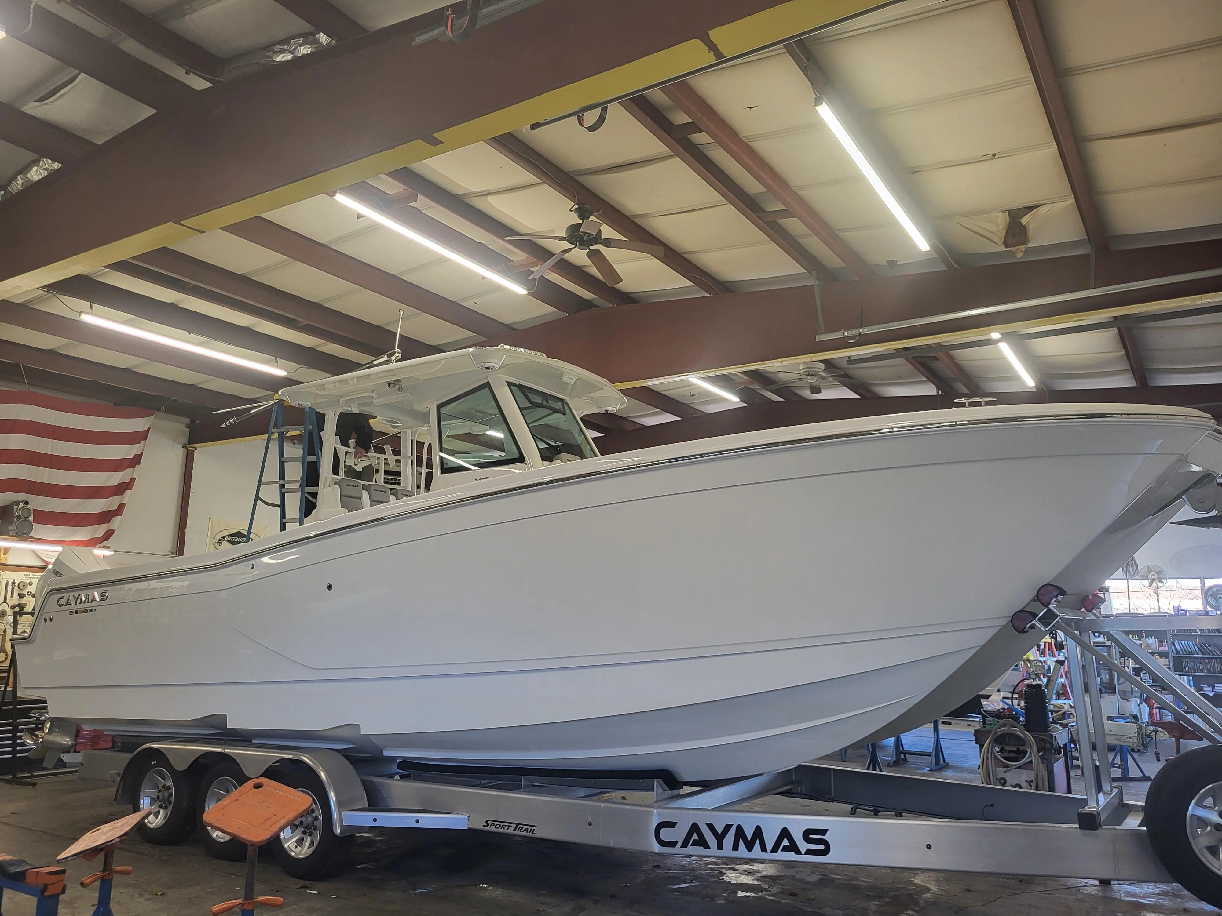2024 Caymas 34 CT
