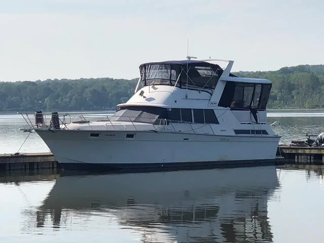 1985 Silverton 40 Aft Cabin yacht for sale in 