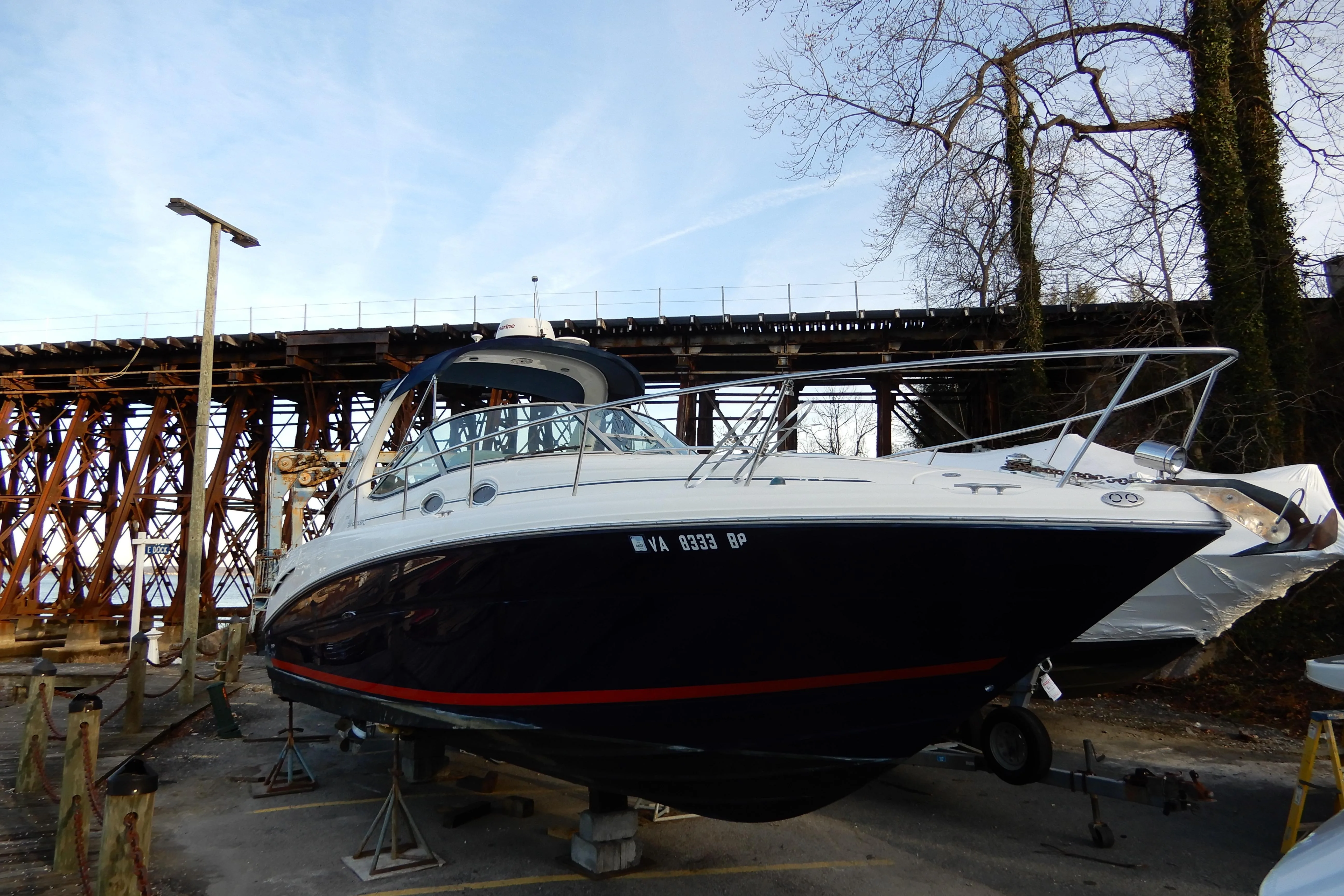 2004 Sea Ray 300 Sundancer yacht for sale in 