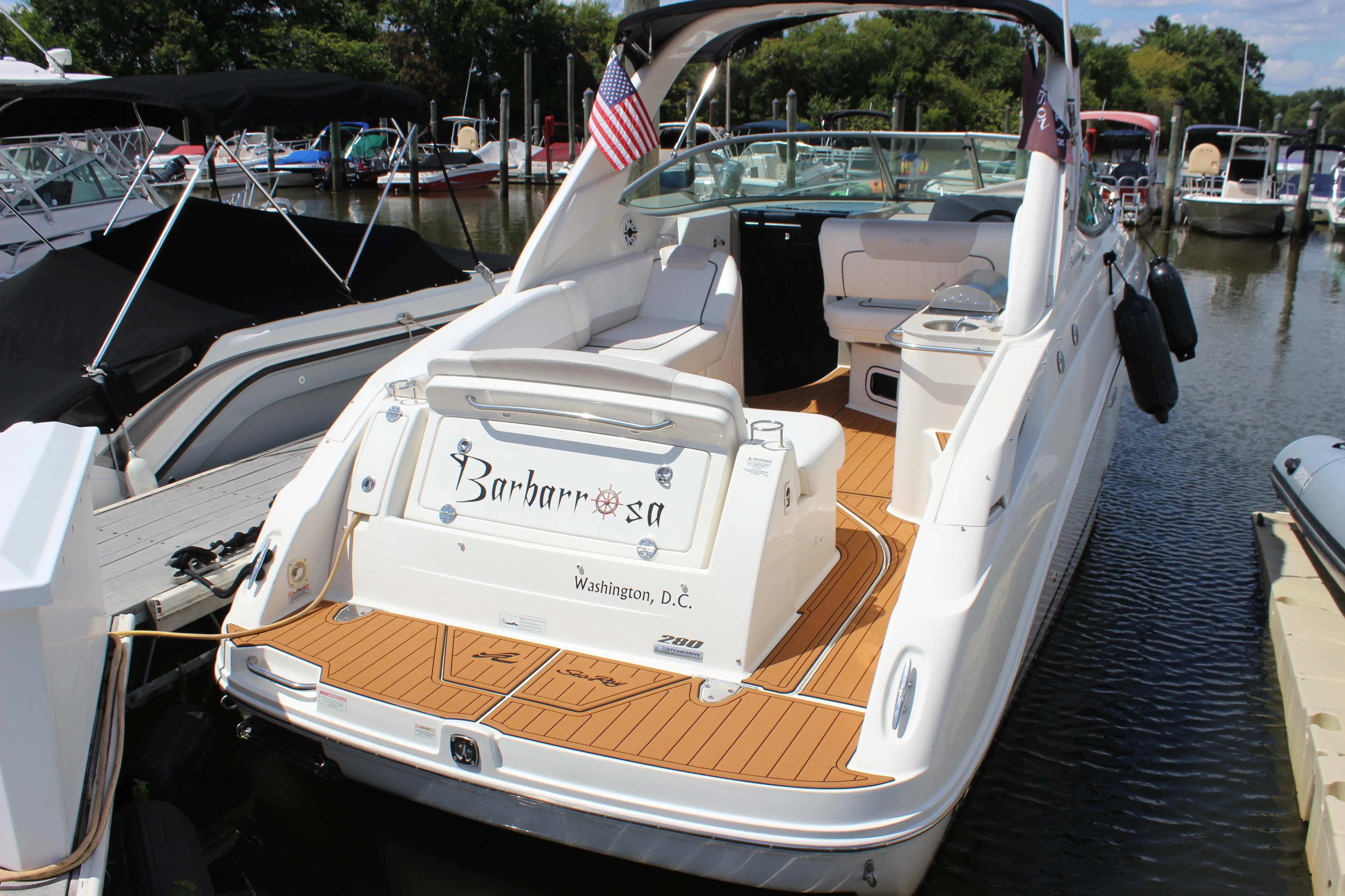 2012 Sea Ray Sundancer 280 yacht for sale in 
