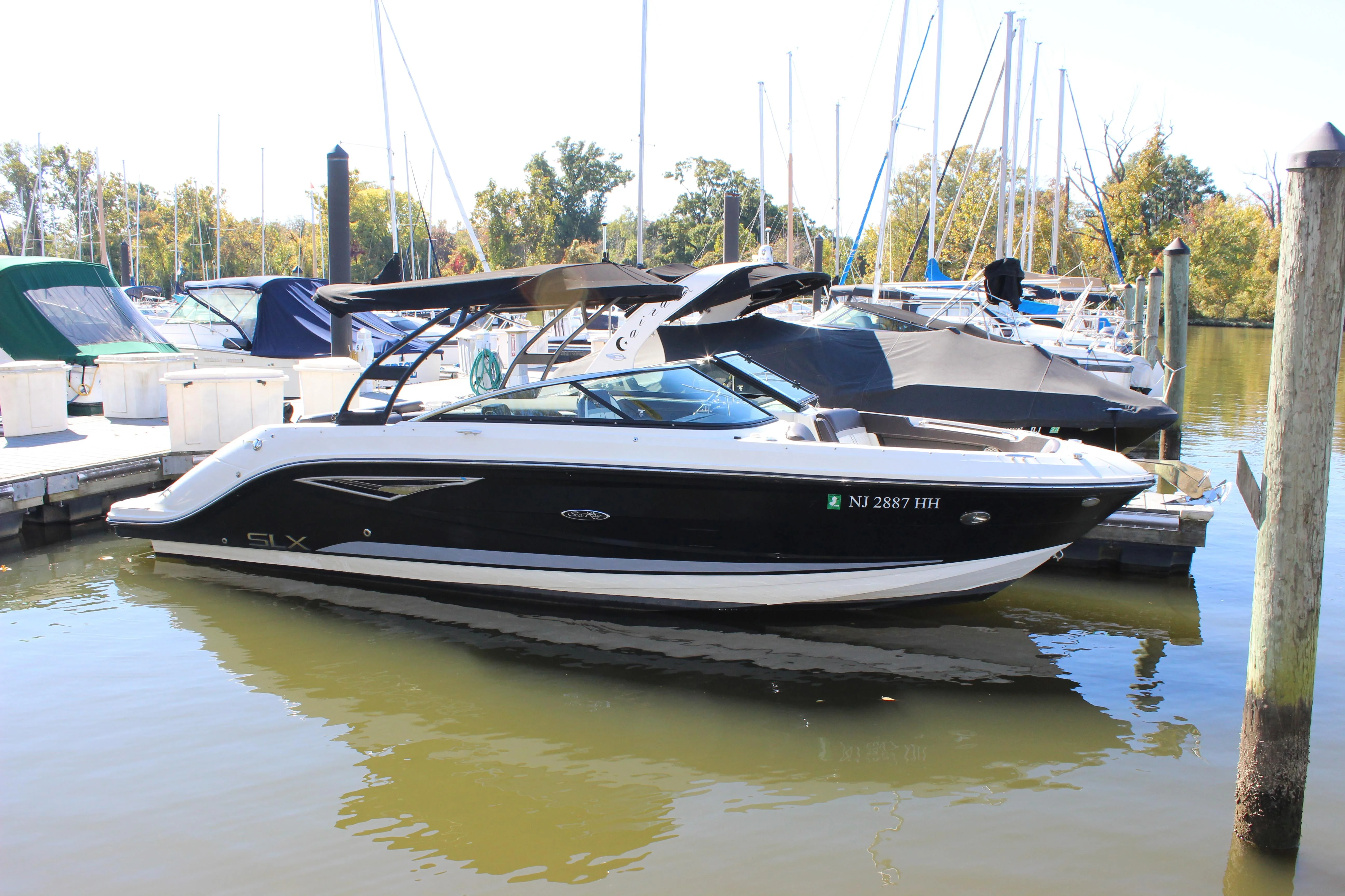2016 Sea Ray 250 SLX yacht for sale in 