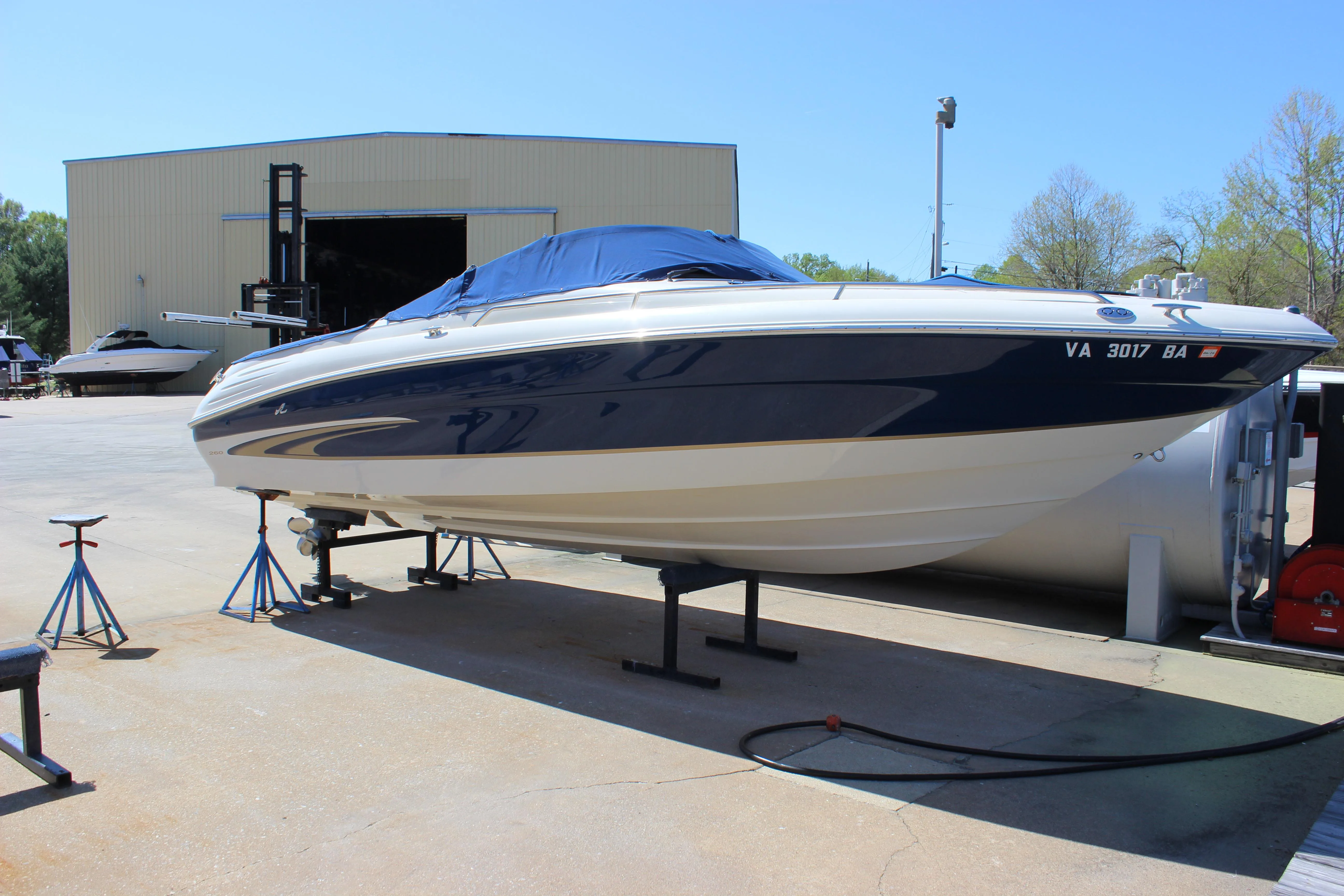 2001 Sea Ray 260 Sundeck yacht for sale in 