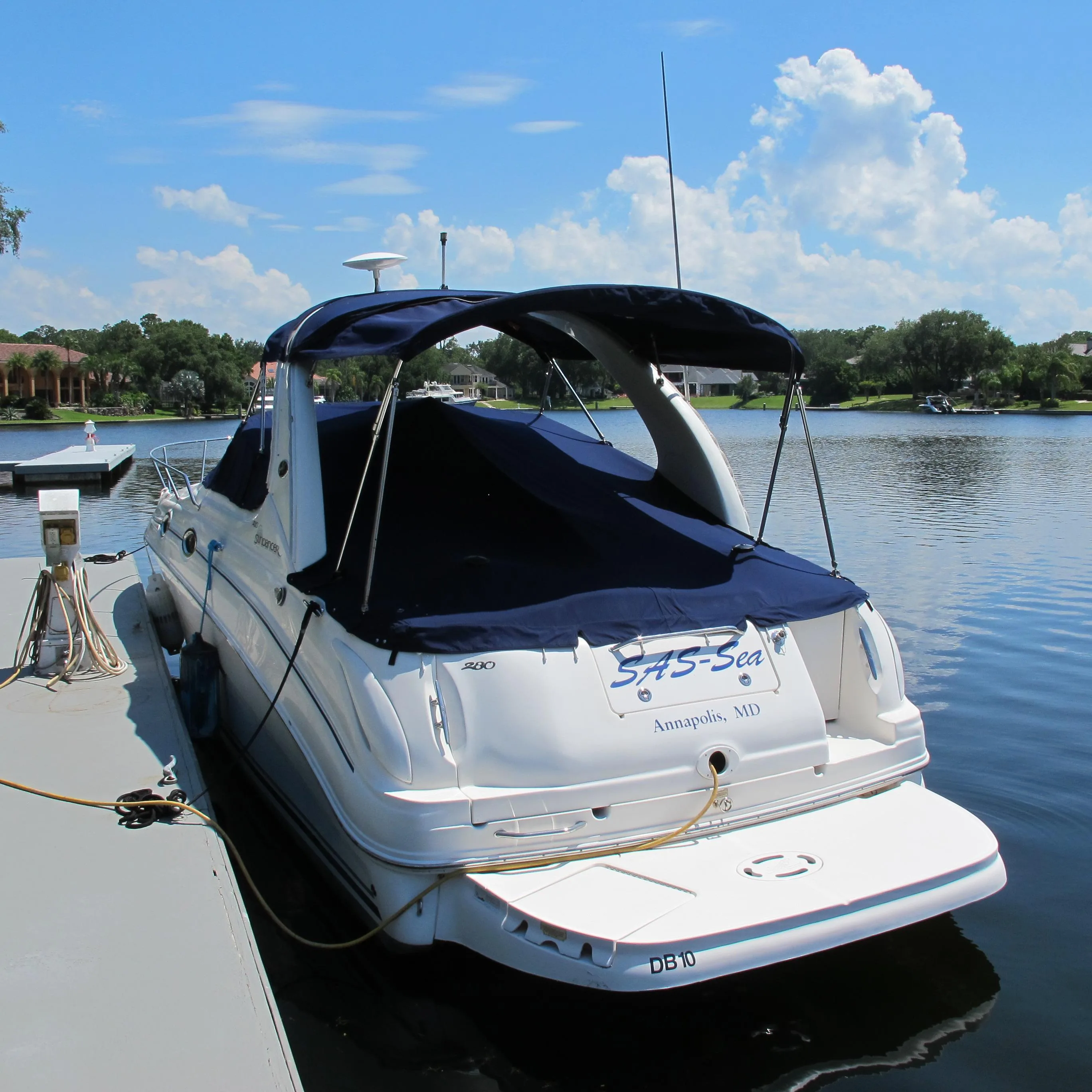 2007 Sea Ray Sundancer 280 yacht for sale in 