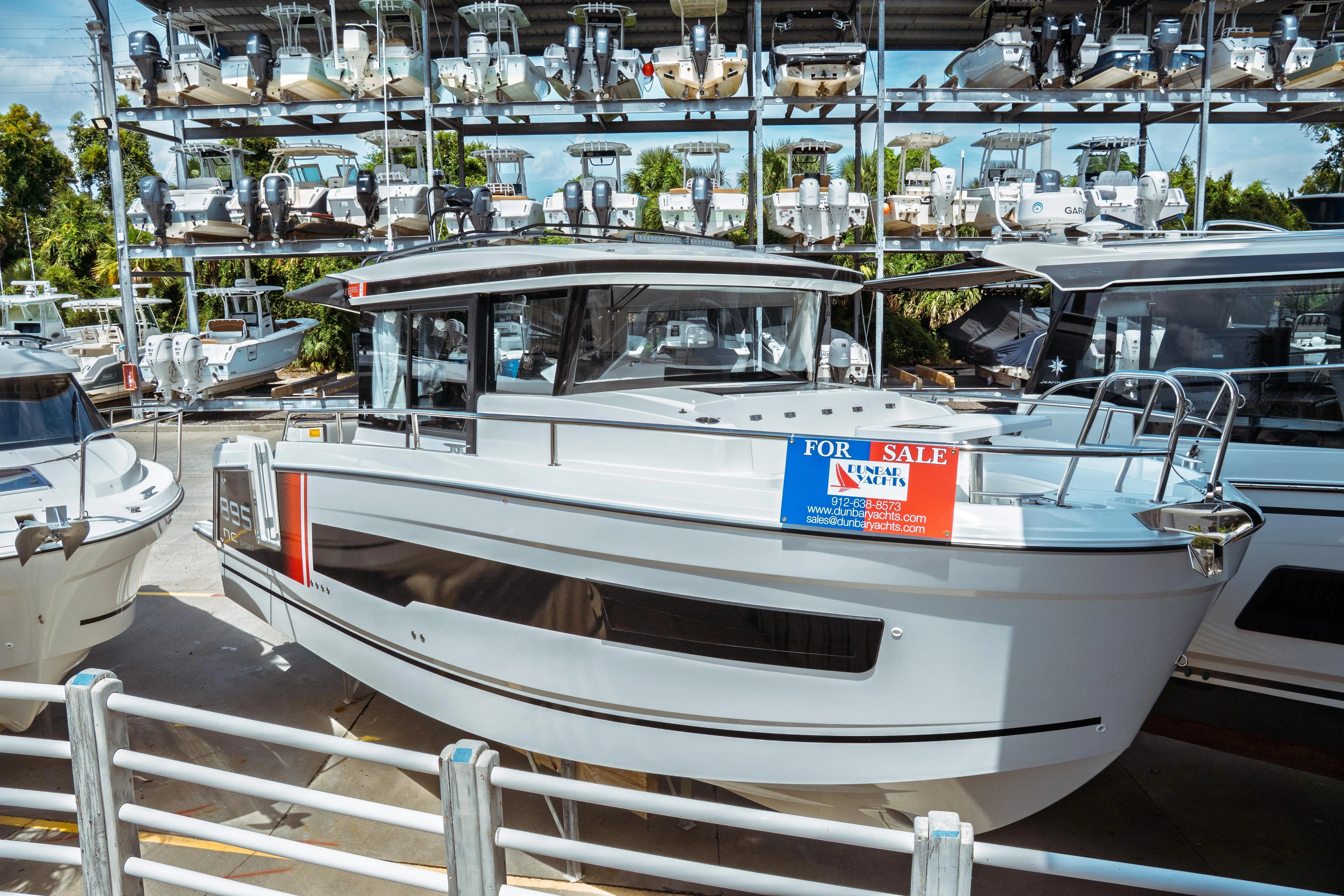 2025 Jeanneau NC 895 Sport Series 2
