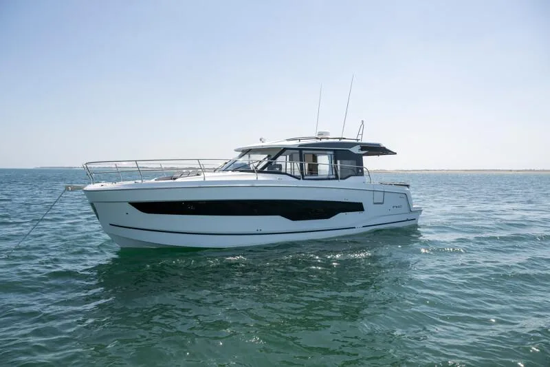 2025 Jeanneau NC 1295 Coupe yacht for sale in 
