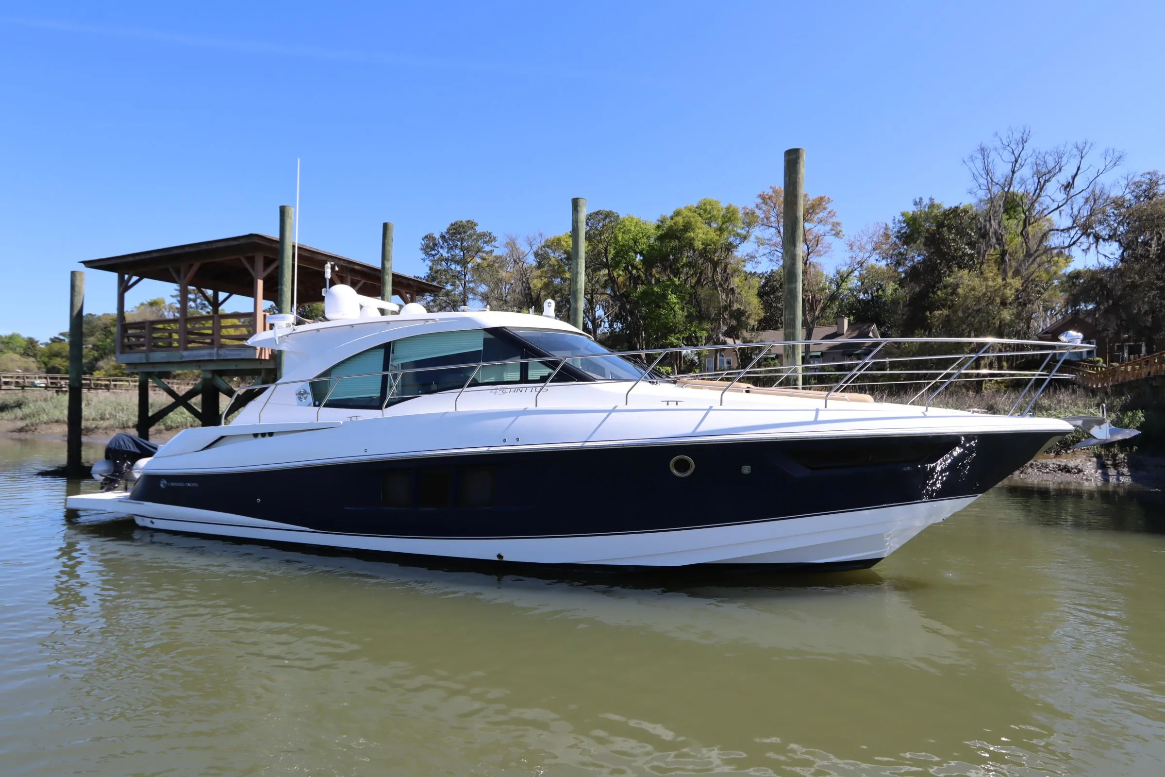 2015 Cruisers 45 Cantius