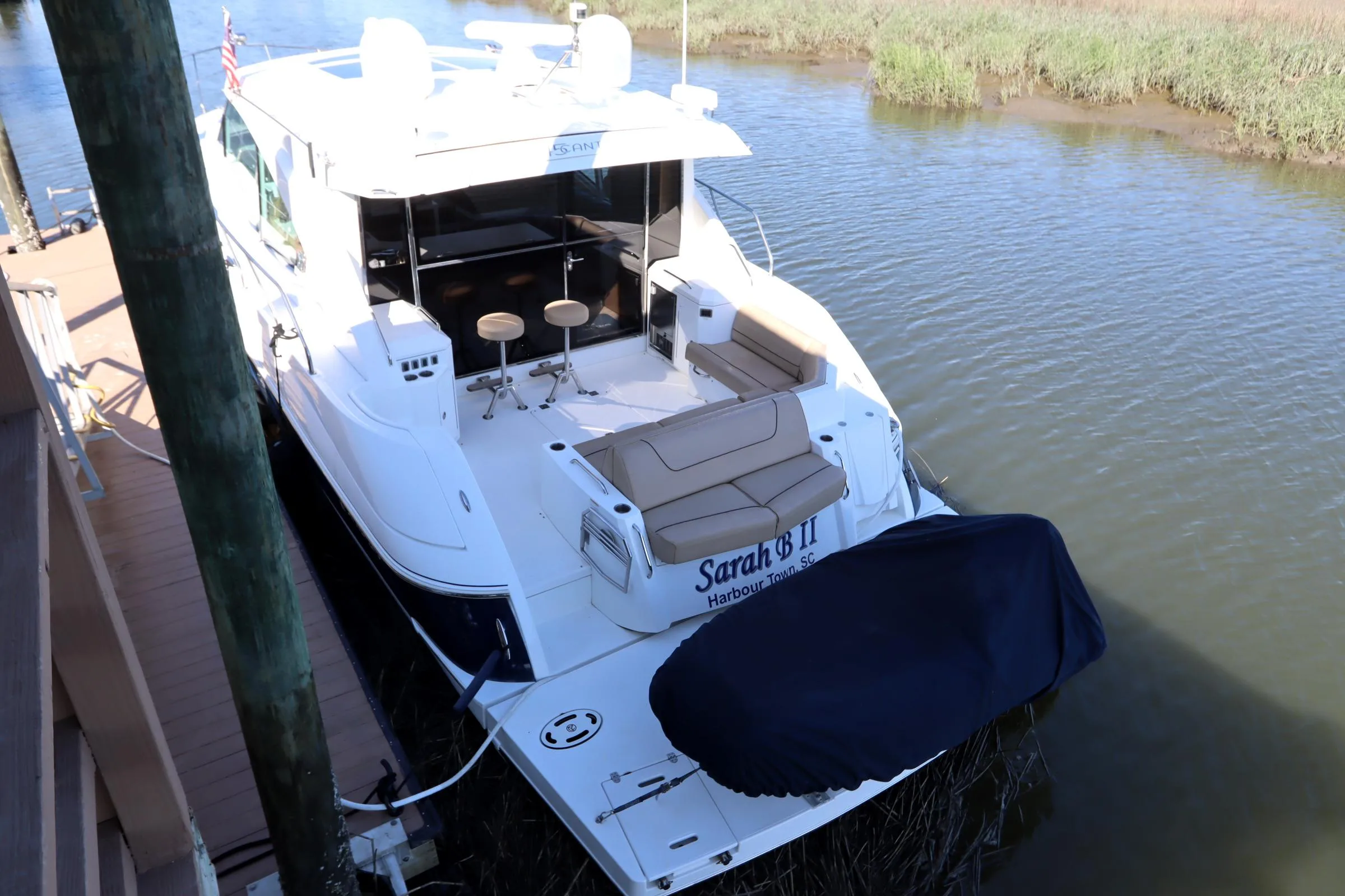 2015 Cruisers 45 Cantius yacht for sale in 