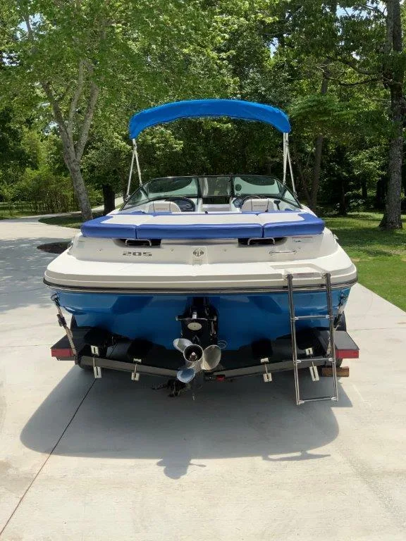 2012 Sea Ray 205 Sport yacht for sale in 