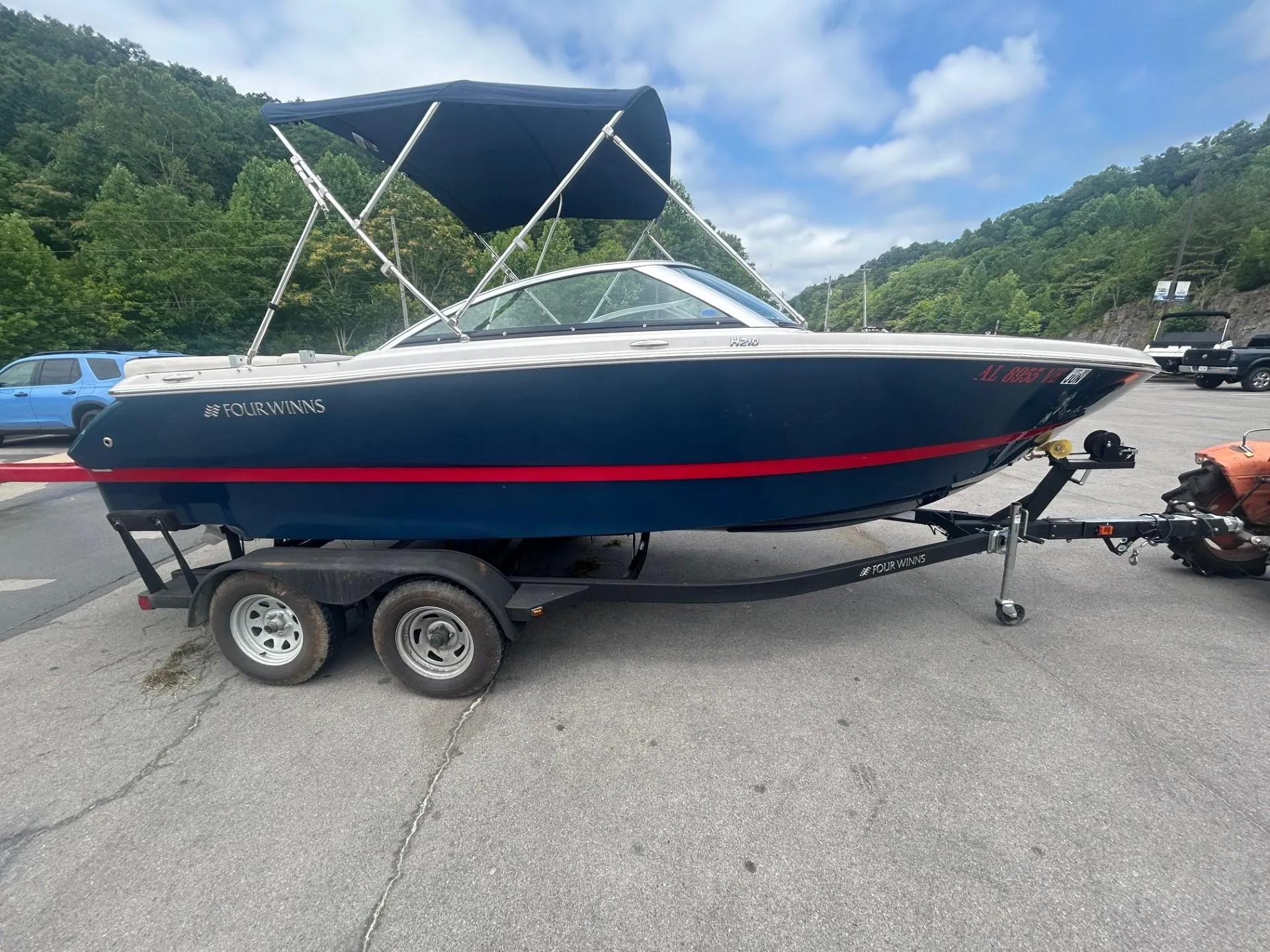 2017 Four Winns H210