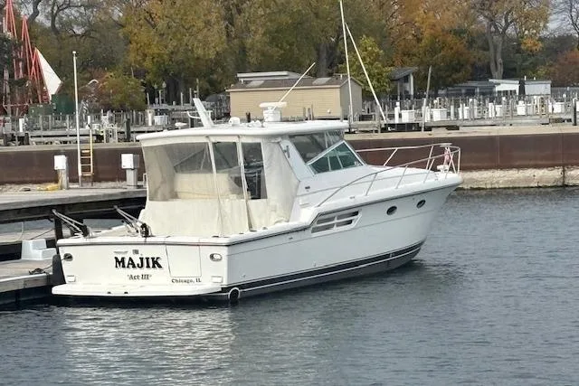 2000 Tiara Yachts 4100 Open yacht for sale in 