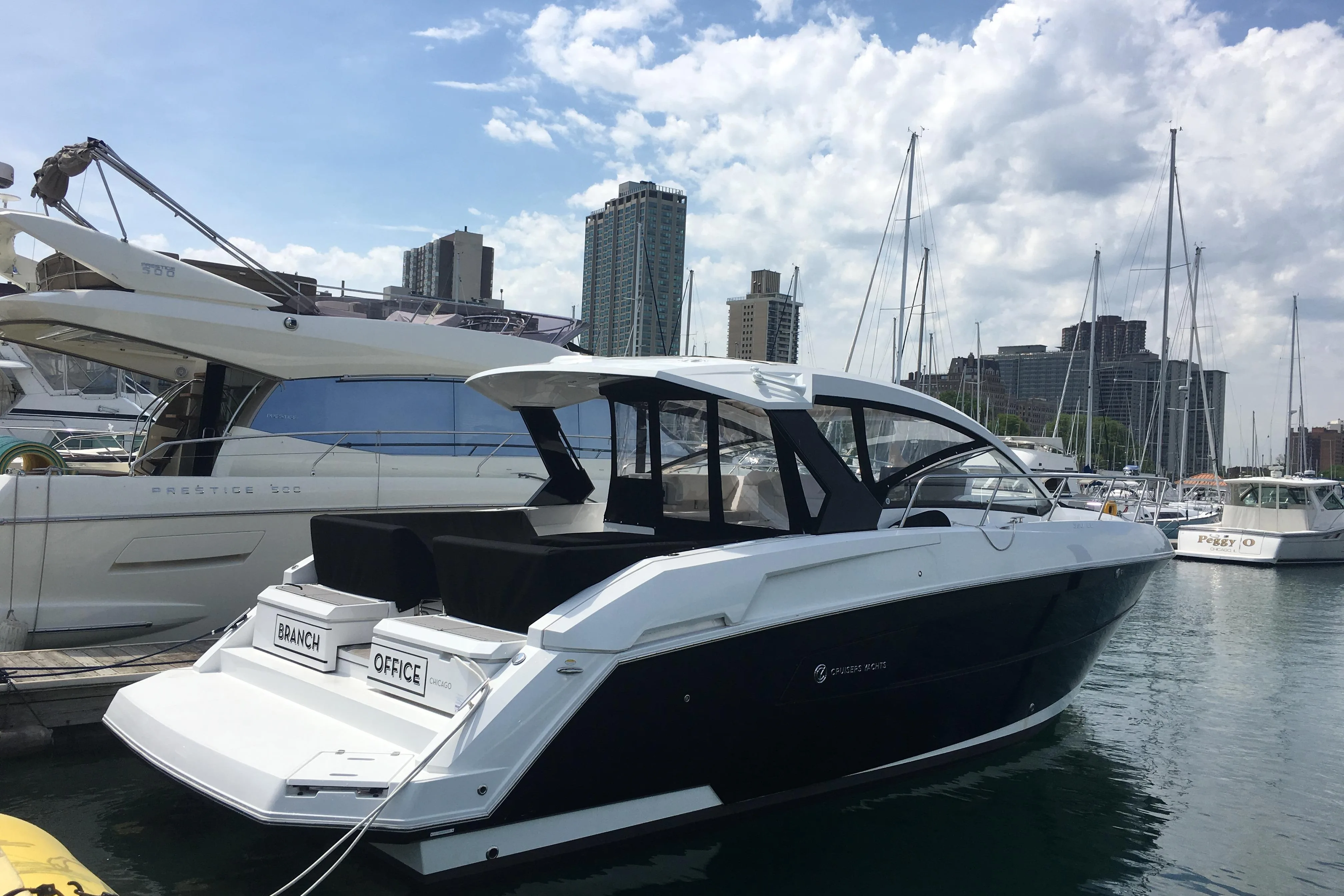 2016 Cruisers 390 Express